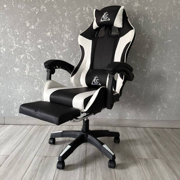 Комп‘ютерне крісло GAMER KO24B Чорно-білий