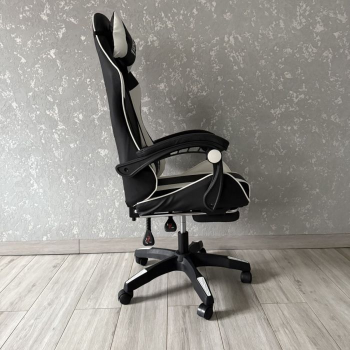 Комп‘ютерне крісло GAMER KO24B Чорно-білий