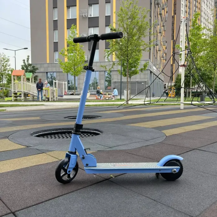 Дитячий електросамокат KUGOO Kirin J1 блакитний, для дітей від 4 років
