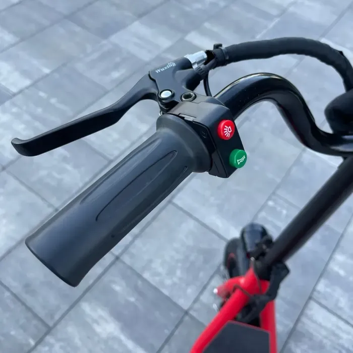 Электросамокат KUGOO С1 500W 11Ah красный, с сидением и усиленной корзинкой